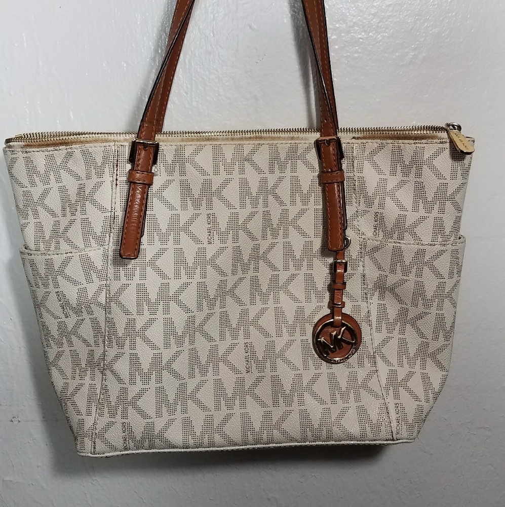 Sold. Michael Kors Tote bag